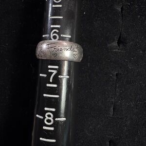 Vintage 925 LA Solid Sterling Silver "Friends" Hearts BFF Theme Ring Size 6.5